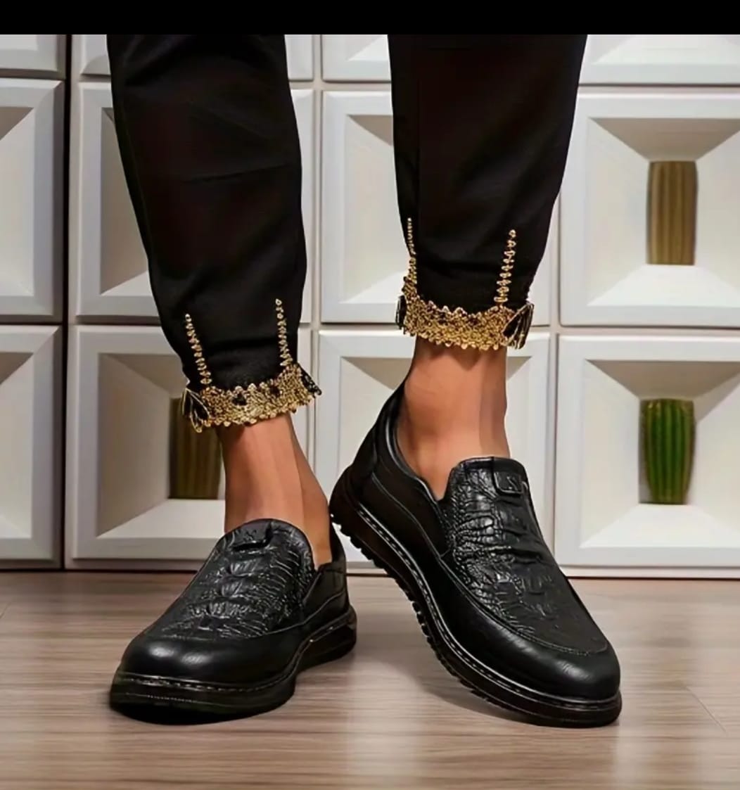 SIZE 44 CROCODILE STYLE = #50,000