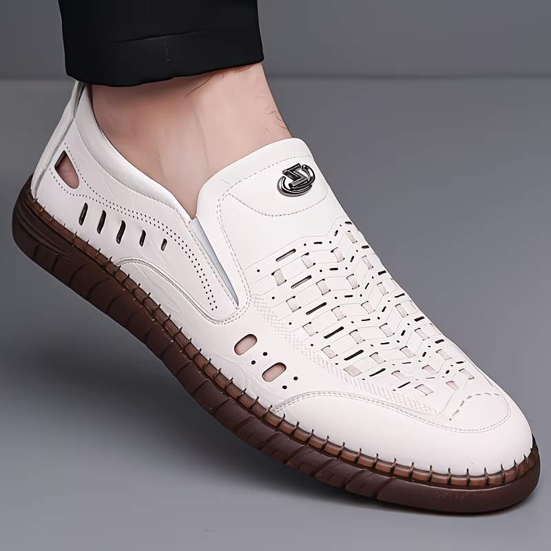 SIZE 48 WHITE OXFORD FOREIGN SHOE= #85,000